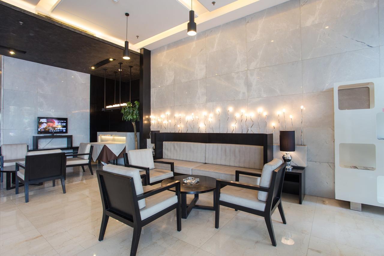 Metropolo, Hefei, Wanda Plaza, Swan Lake Exterior photo
